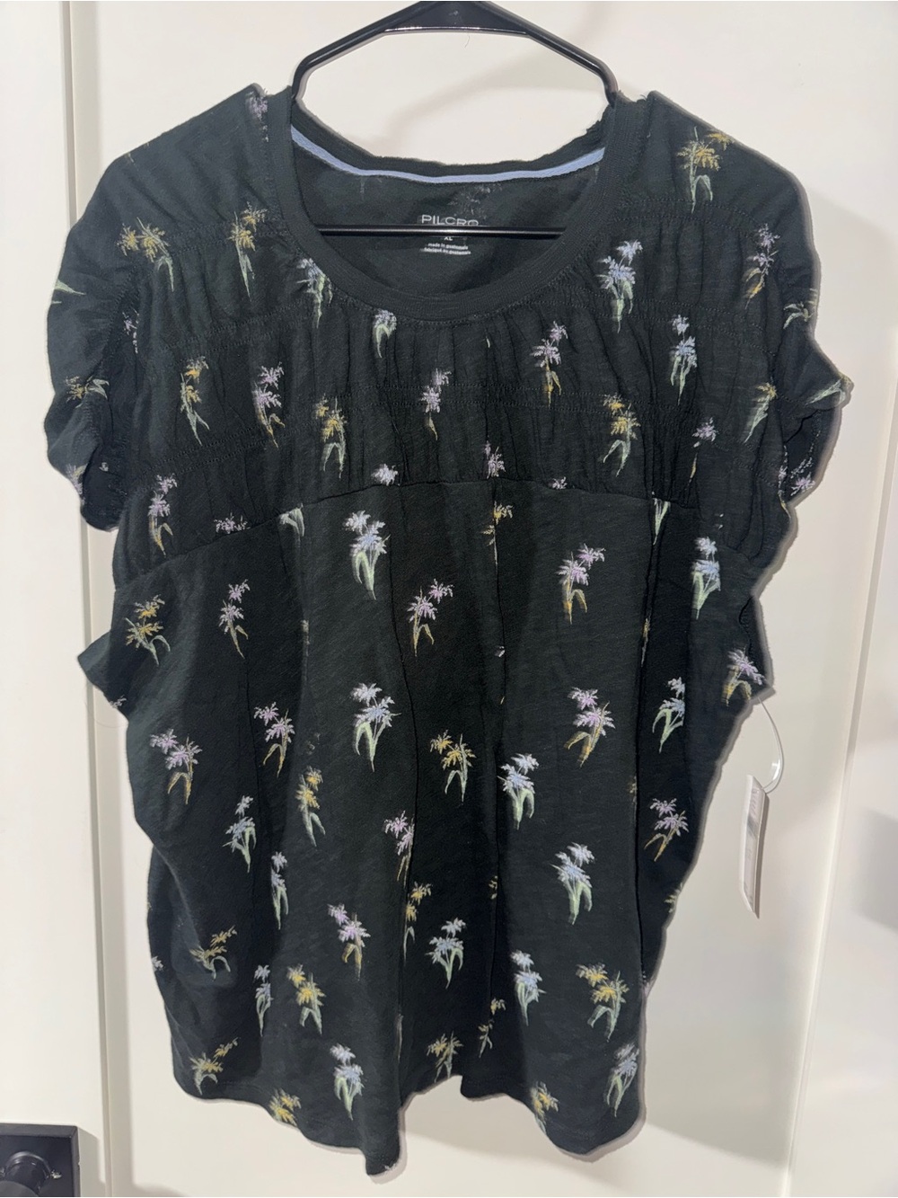 Anthropologie Black Short Sleeve Floral Tee